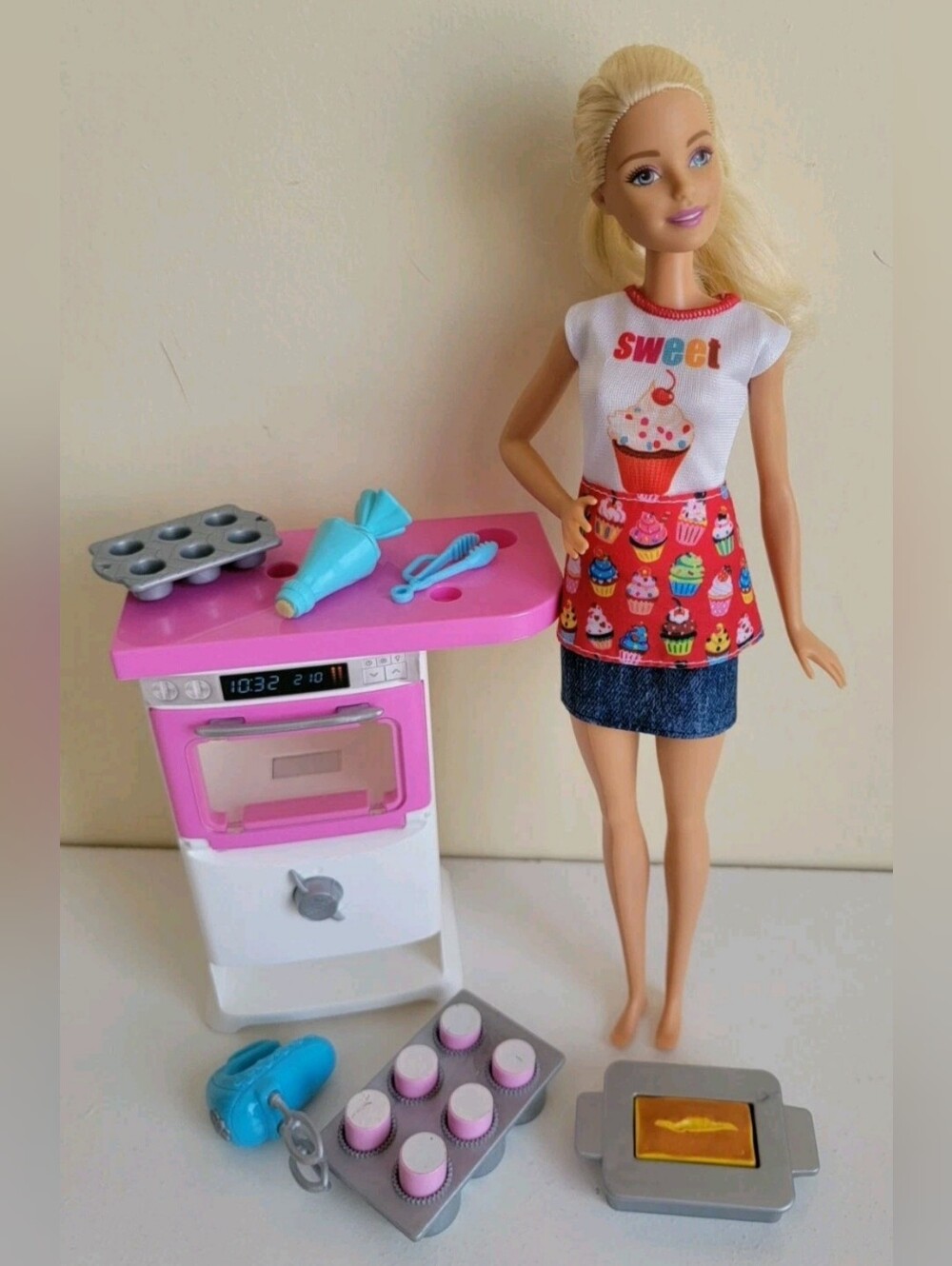 Barbie Careers Baker Chef Doll w/ Pop Up Oven and Accessories Playset